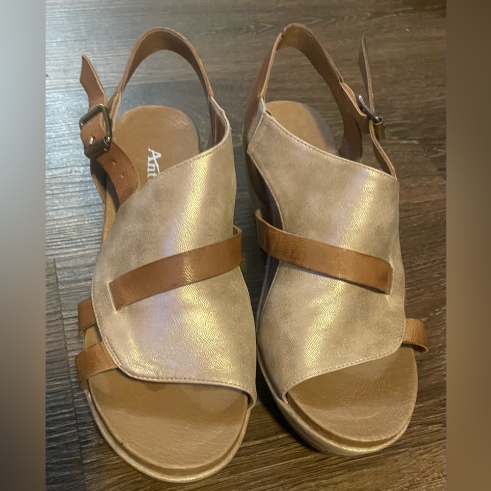 Antelope Metallic Gold and Brown Leather Slingback Sandals
